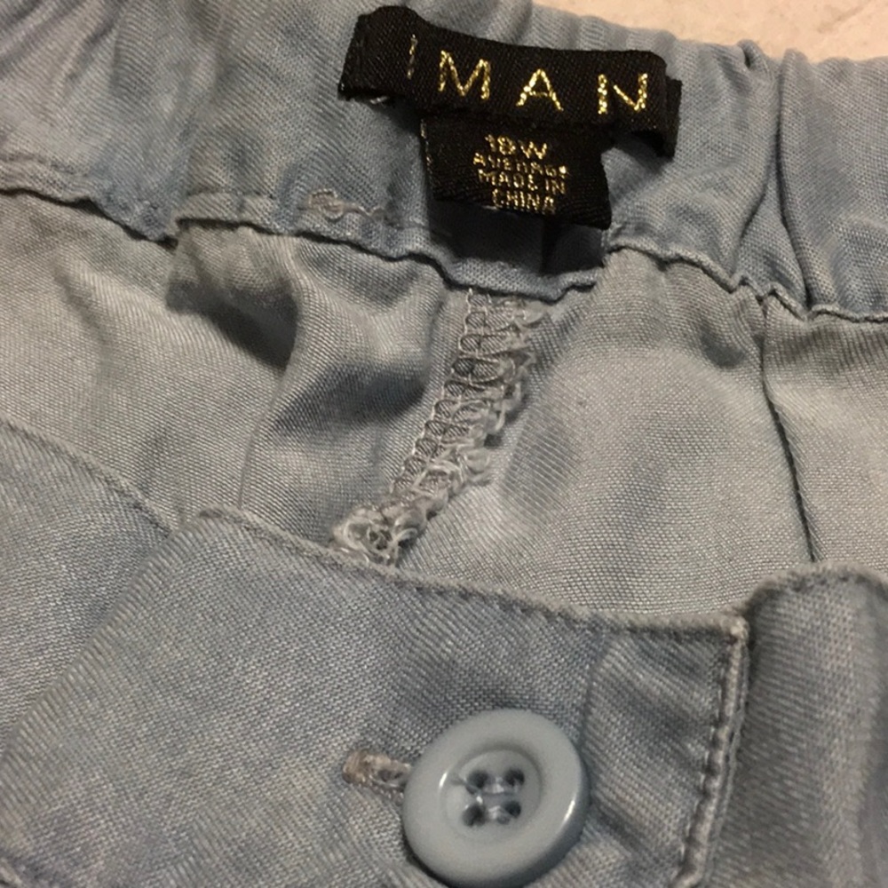 IMAN, 1X regular length, lightweight,pants, Straight leg. Faux pockets front